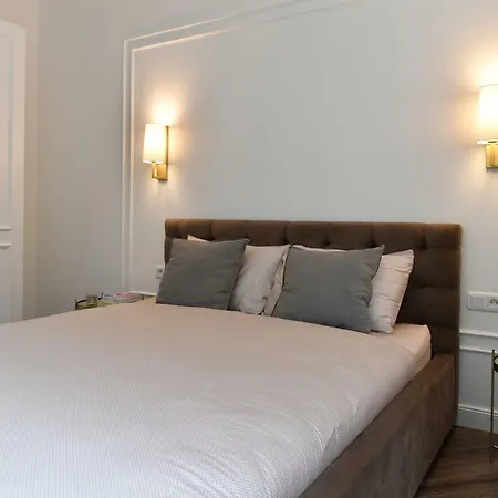 Luxury Next To Monte Carlo Apartment